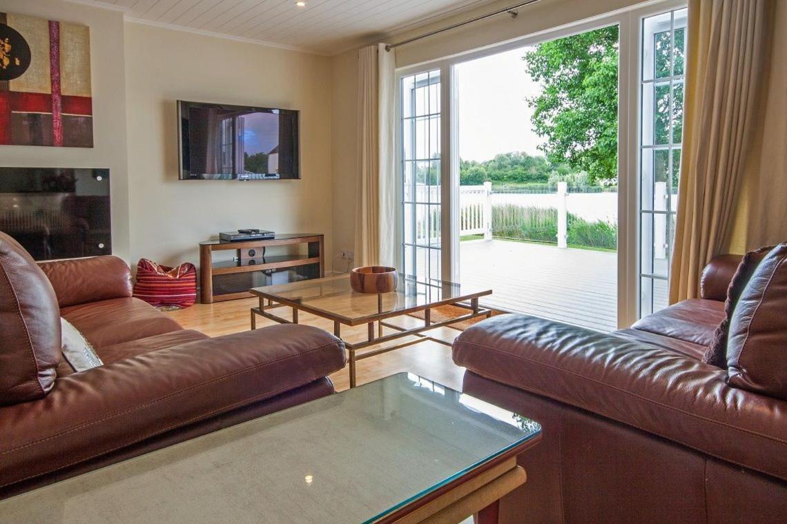 Windrush Lake 65, Sunset Lodge - P South Cerney Buitenkant foto
